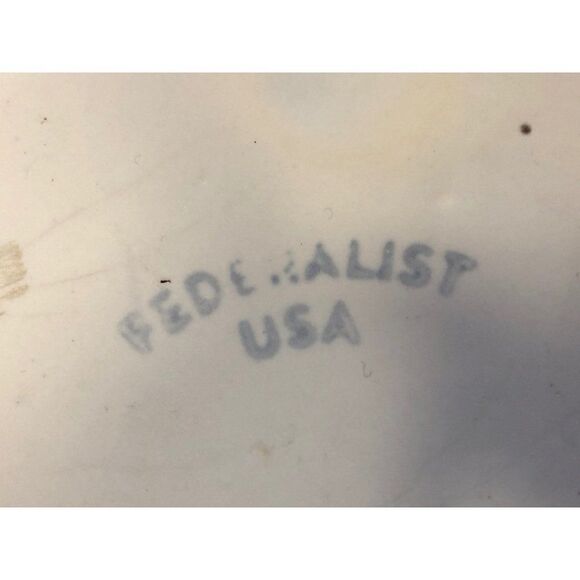 Vintage White Federalist USA Vase Mid Century Flared Top - Picture 2 of 4